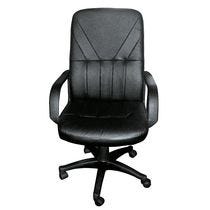 bureau en bezoekersstoelen