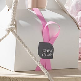 Moederdag cadeaulabels en lint