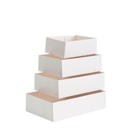 Taartdoos wit karton zonder deksel 13x10x5cm - per 100 Taartdoos wit karton zonder deksel 13x10x5cm - per 100